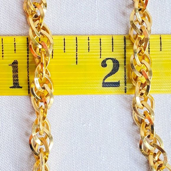 Opera Chain Necklace Gold Tone Spiral Links 36" - Picture 7 of 7